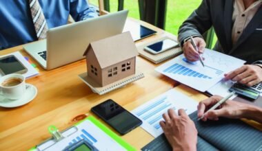 real estate finance jobs